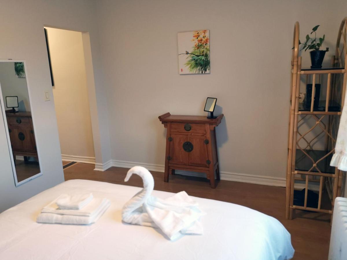Cozy Private Rm Heart Of North York Free Parking Full Kitchen Close To Downtown Apartman Toronto Kültér fotó